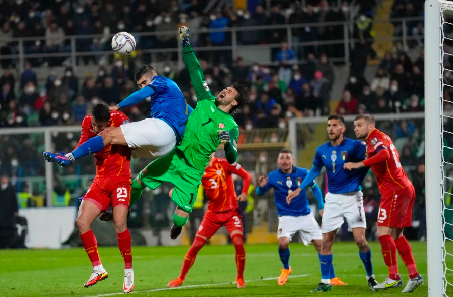 Stole Dimitrievski vs Italy