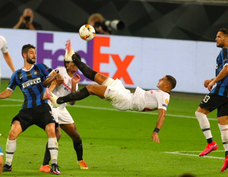 Diego Carlos vs Inter Milan