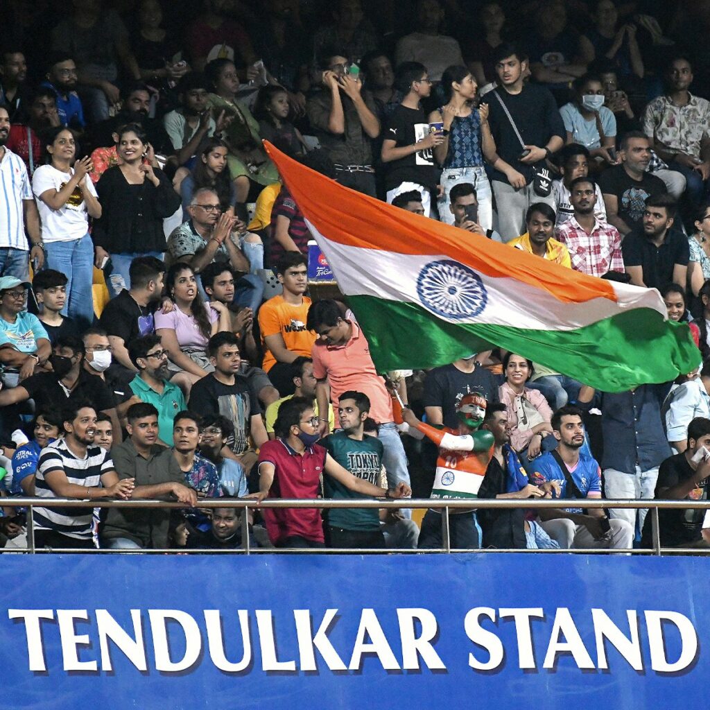 Mumbai Indians fans